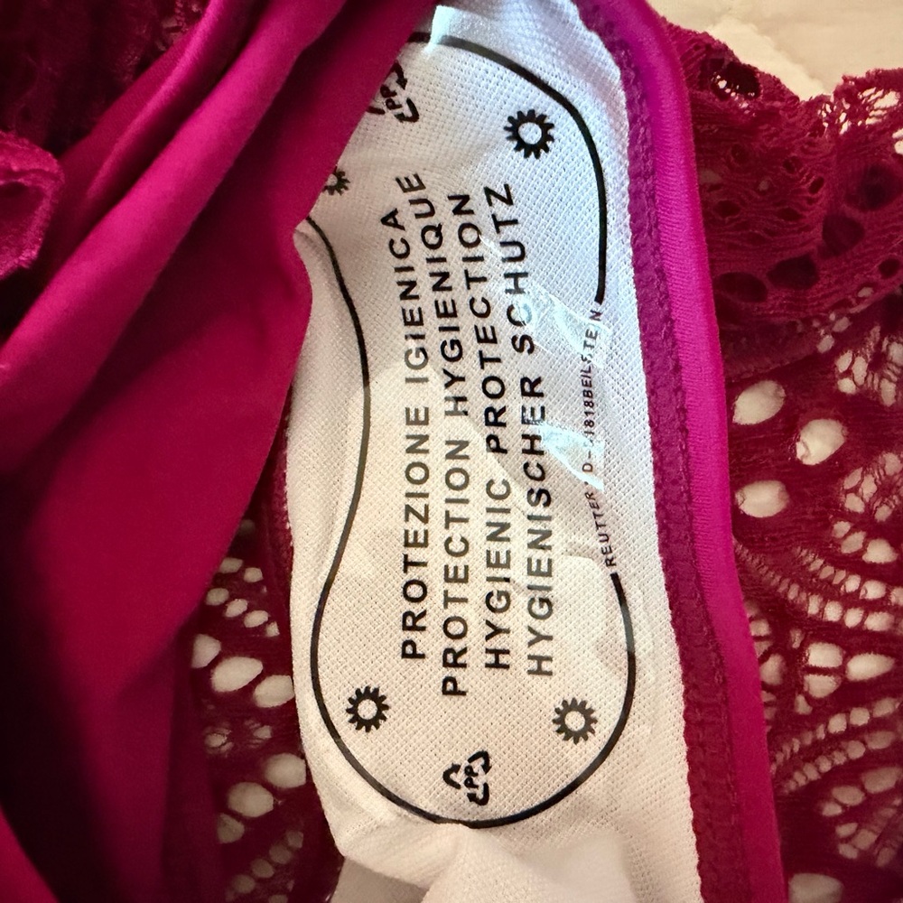 Red Lace Overlay Swim Suit - Picture 3 of 6